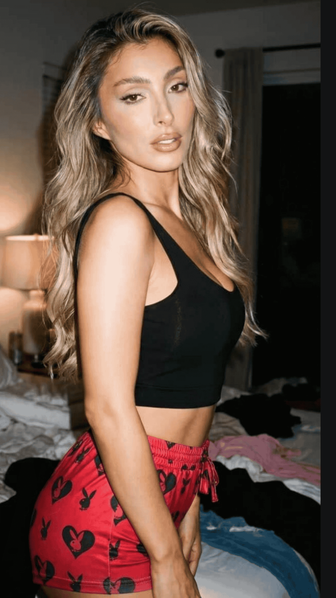 Naughty Kitten Clothing Sweetheart Bunny Lounge Short Set Side View Sleepwear 